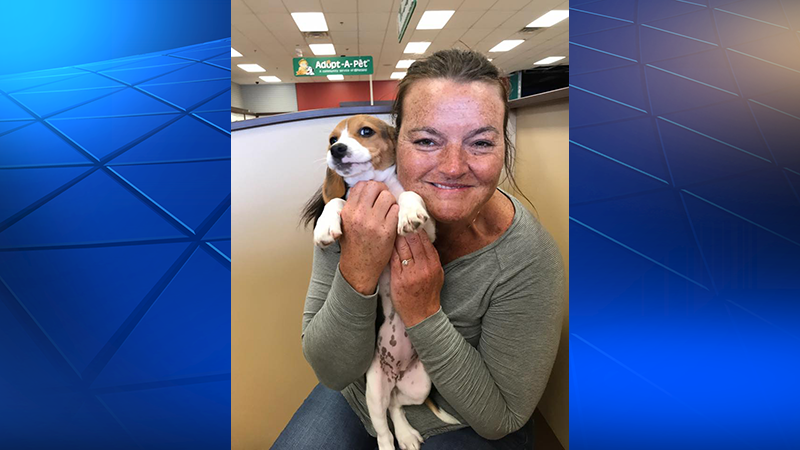 Pet shop owner reimburses customer after puppy dies