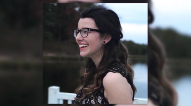 ​Mom says 15-year-old daughter called her before dying in school shooting
