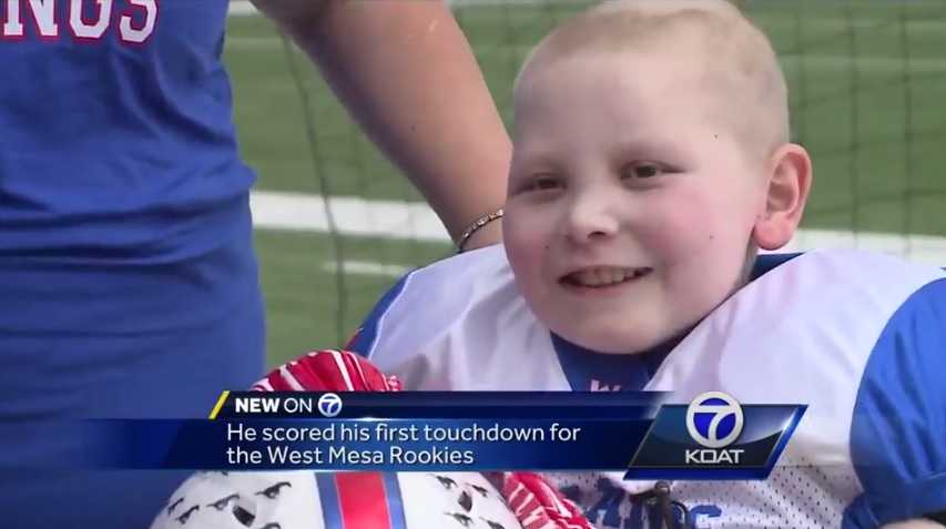 9-year-old battling cancer scores first touchdown