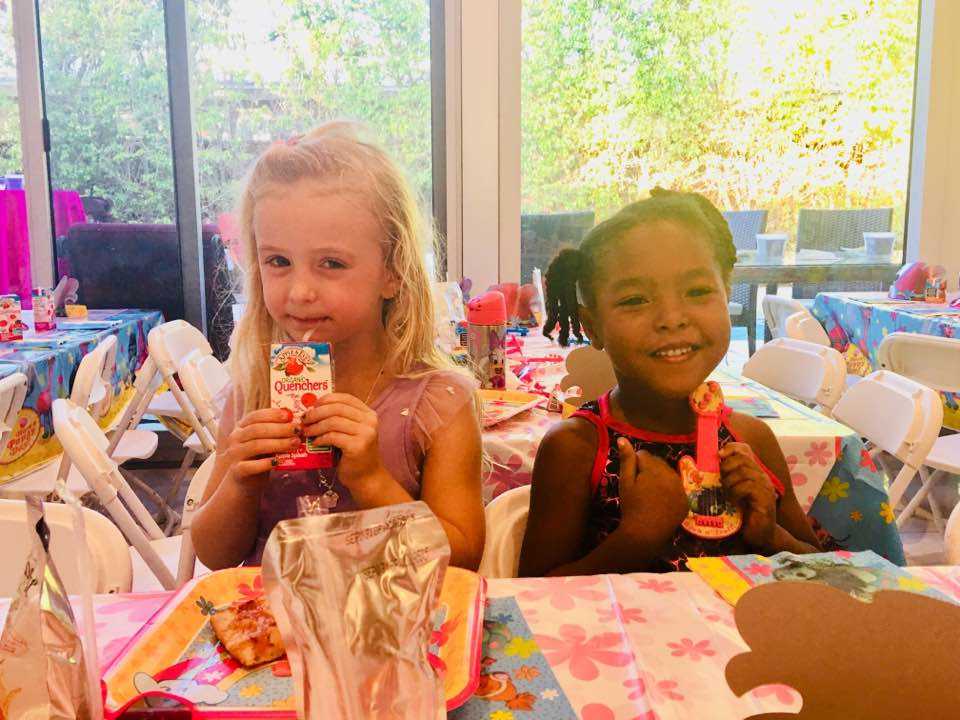 4-year-old best friends insist they're twins because they 'share the same soul'