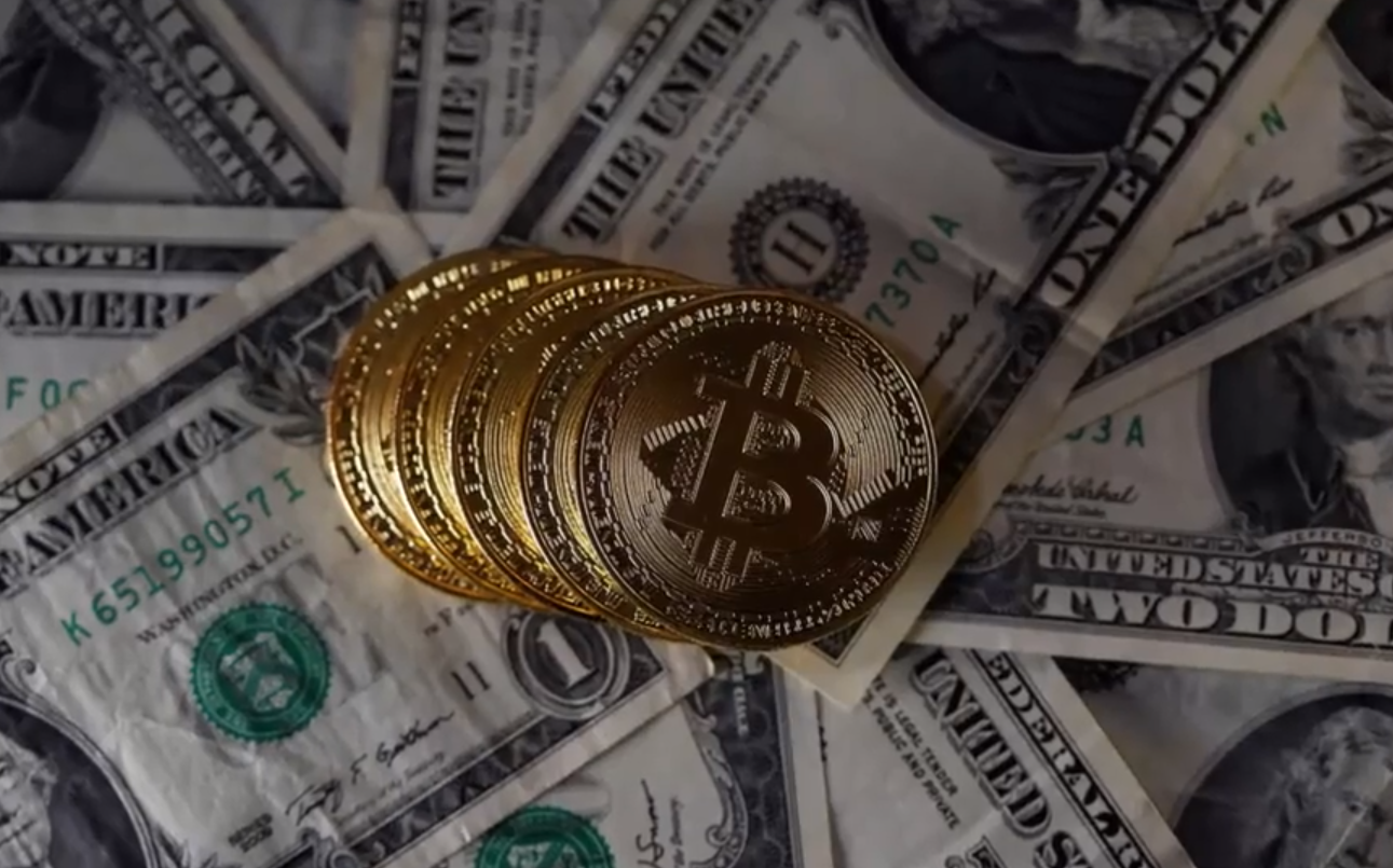 Next stop $10,000? Bitcoin's incredible surge hits new heights
