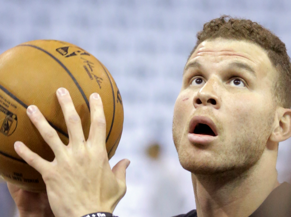 Blake Griffin opts out, becomes free agent Blake Griffin opts out, becomes free agent