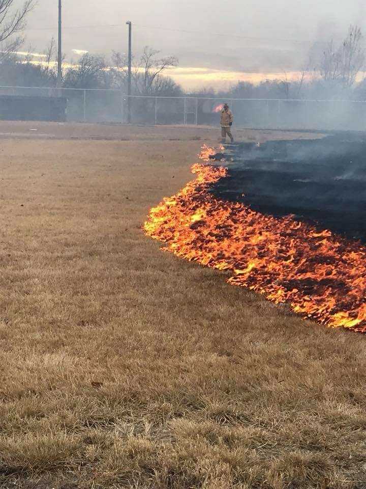 Large fire burns in Bloomfield, evacuations lifted