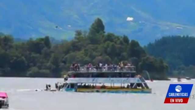 Tourist boat sinks in Colombia; 9 dead, 28 missing