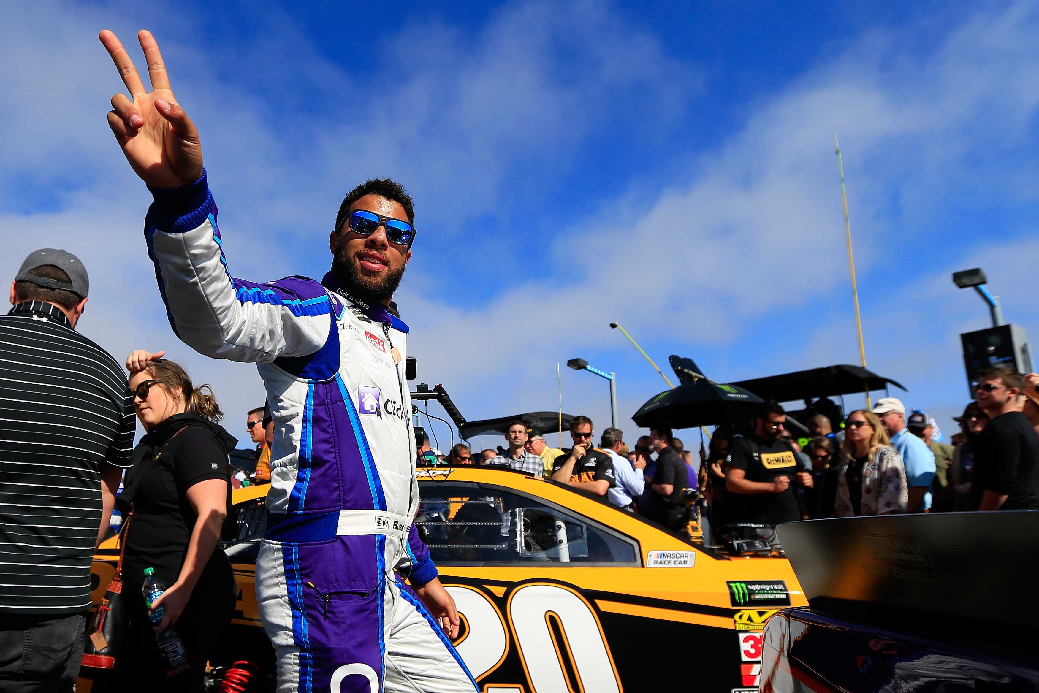 Bubba Wallace overcome with emotion after finishing 2nd in Daytona 500