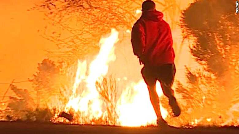 Rabbit jumps into wildfires, man panics
