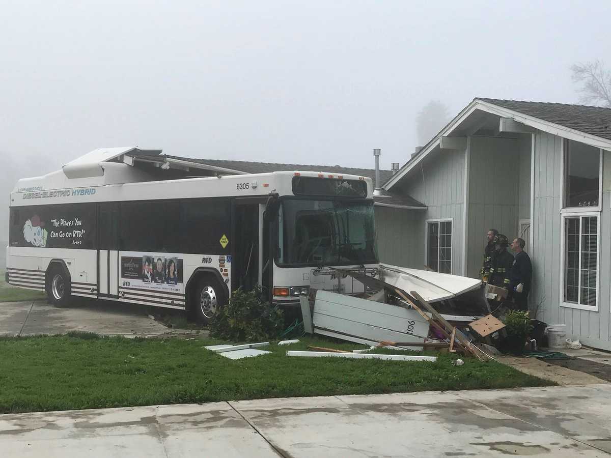 Bus slams into Stockton home in 4-vehicle crash