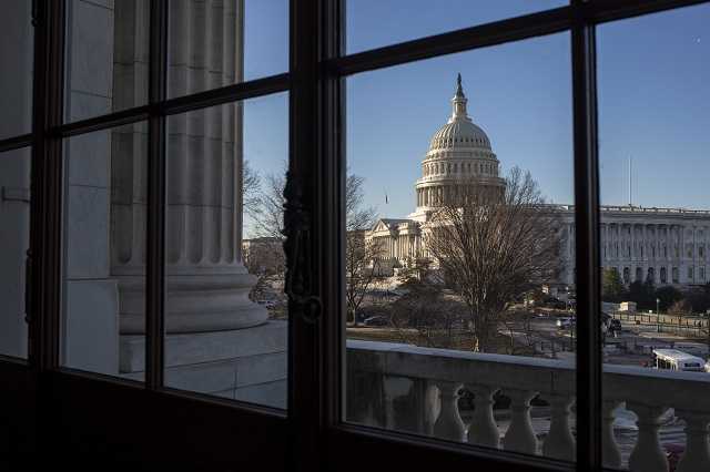 Government shutdown imminent as Senate fails to pass measure