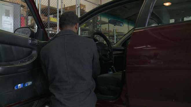 Difference Between Civic And Accord >> Milwaukee police offer free theft deterrent device for Difference Between Civic And Accord >> Milwaukee police offer free theft deterrent device for