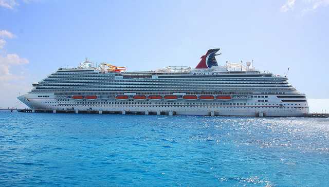 23 passengers removed from cruise ship after series of brawls
