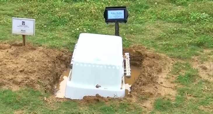 Man finds grandson's casket floating upside down in puddle