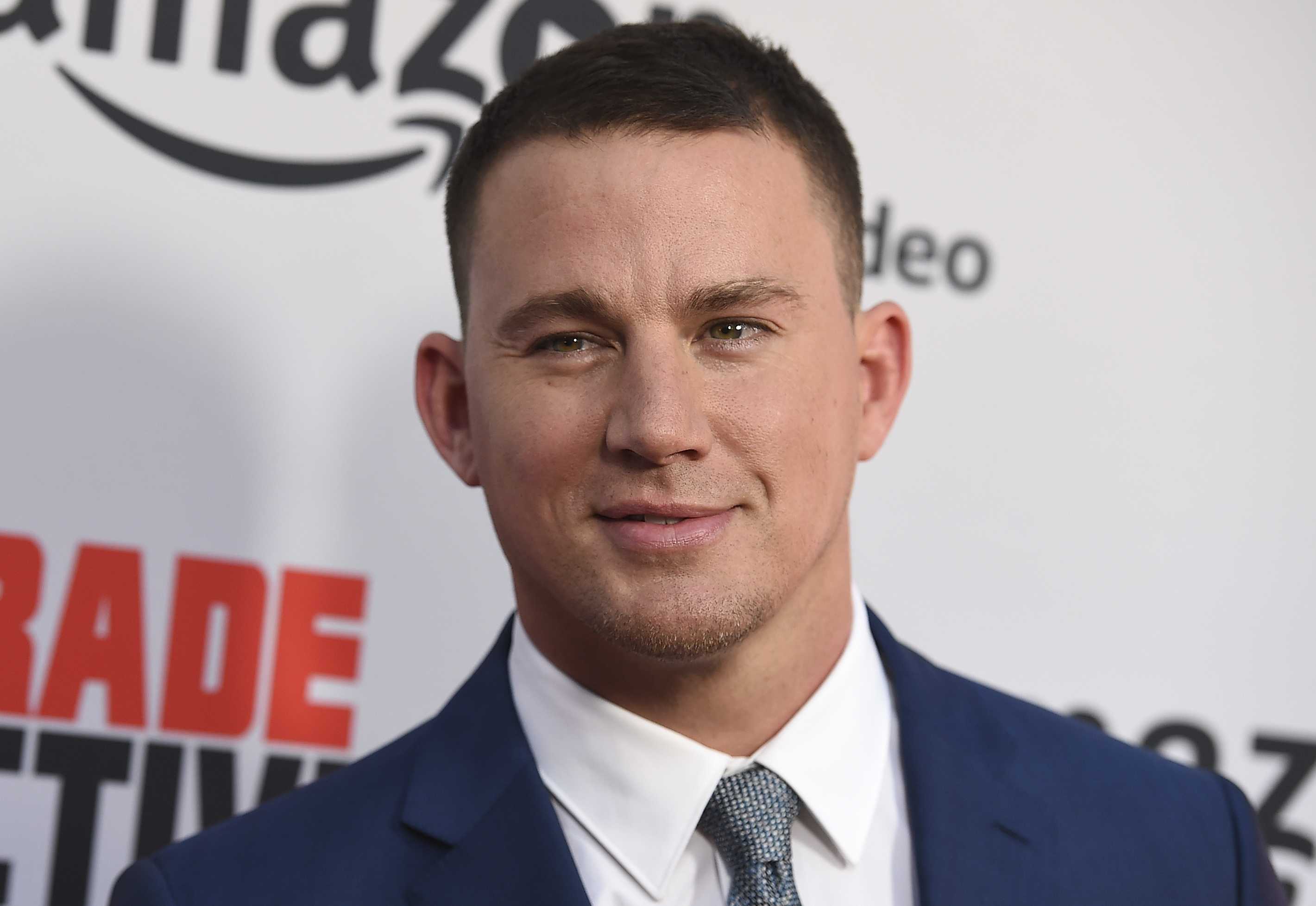 Channing Tatum has 'a little dance party' with gas station cashier