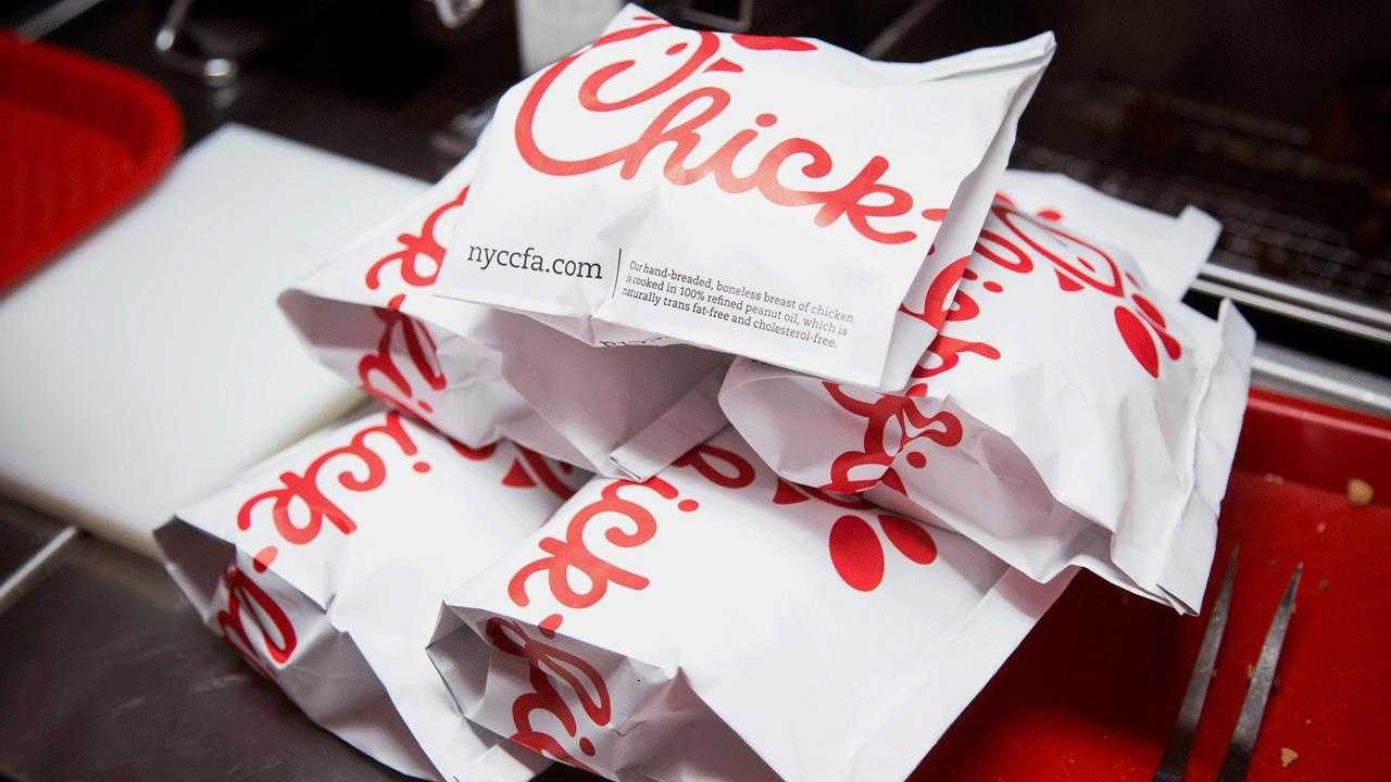 Is it a Christmas miracle? Chick-fil-A opens on a Sunday after Atlanta airport outage