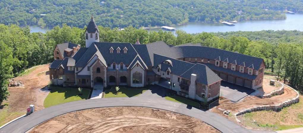 MLB pitcher donates $9 million home to camp for people with special needs