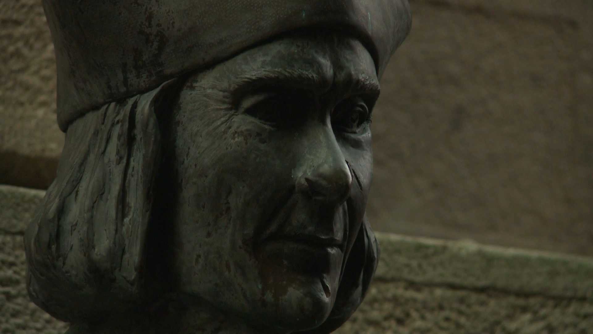 Group calls for statue of Christopher Columbus to come down