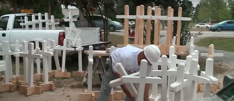 Carpenter builds crosses to honor Las Vegas shooting victims