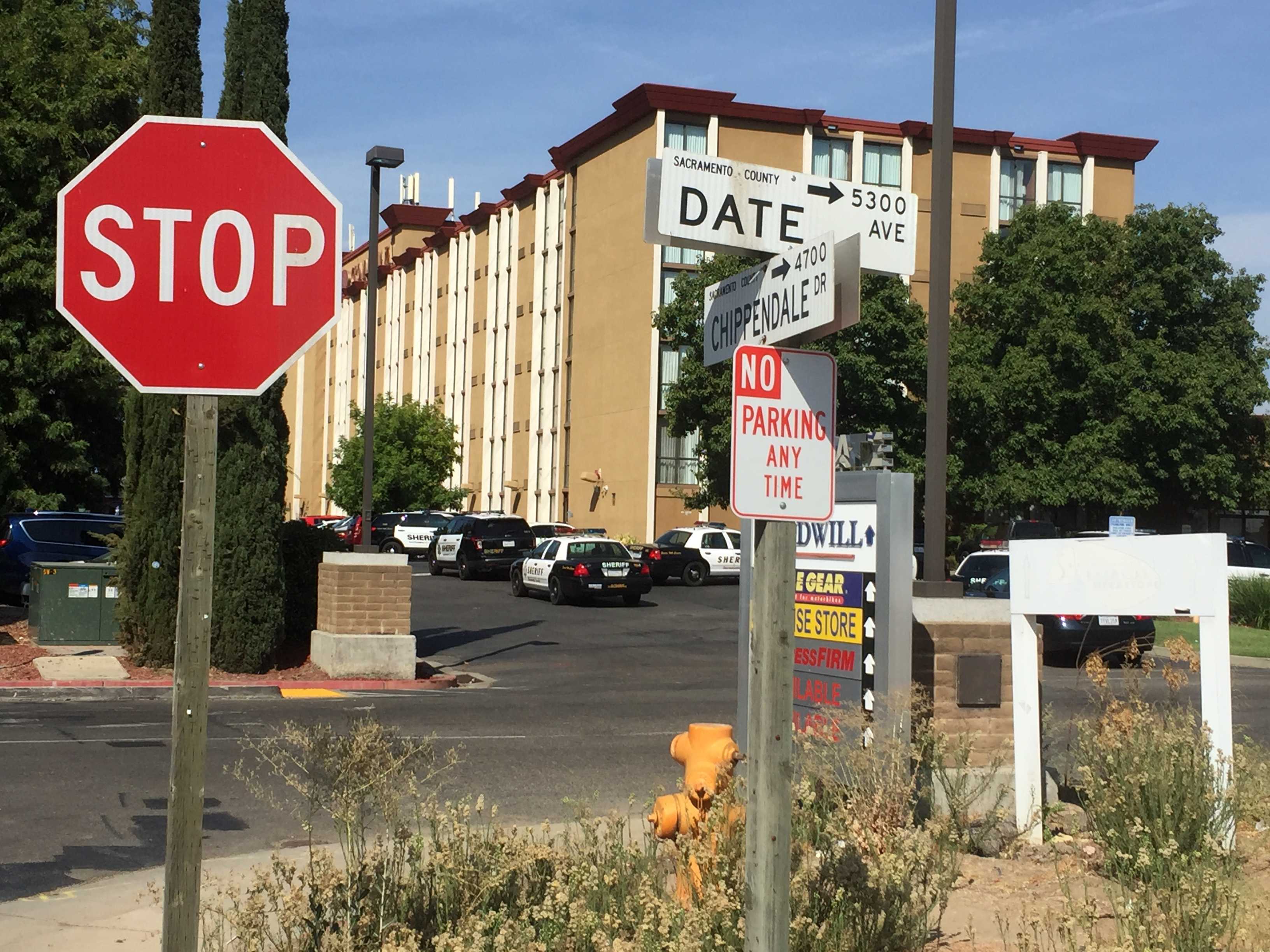 1 arrested after woman’s body found in Sacramento hotel hallway