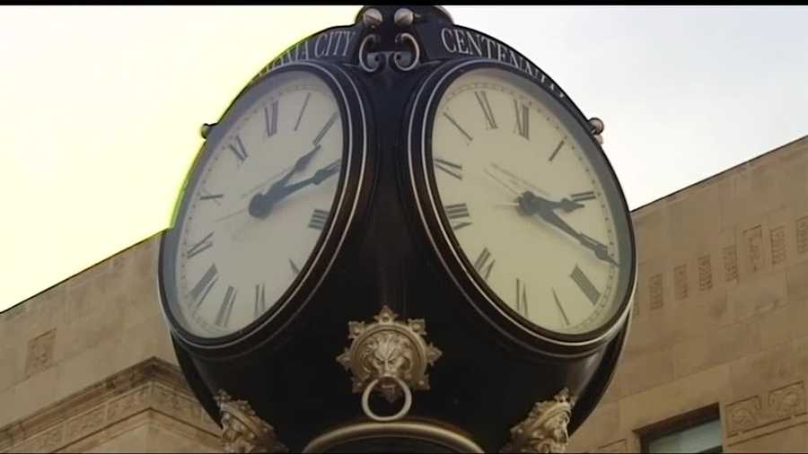 Oklahoma lawmakers consider bill to adopt year-round daylight saving time