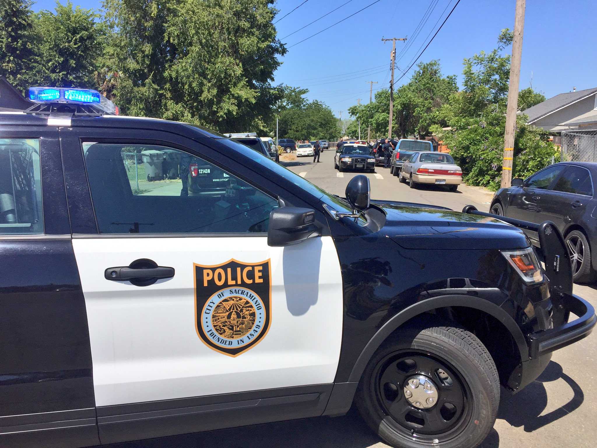 1 hurt in Sacramento drive-by shooting; shooter still at large