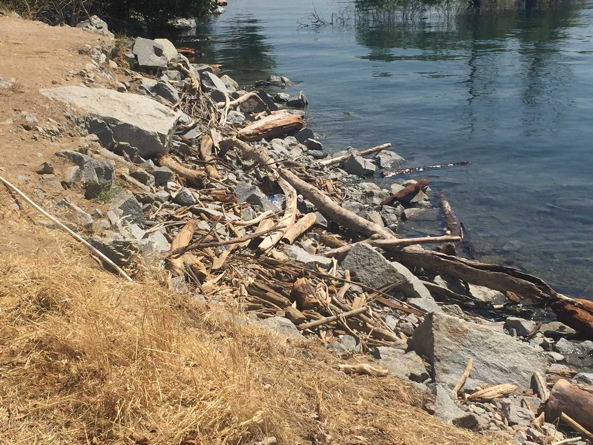 When Folsom Lake is expected to be clear of debris