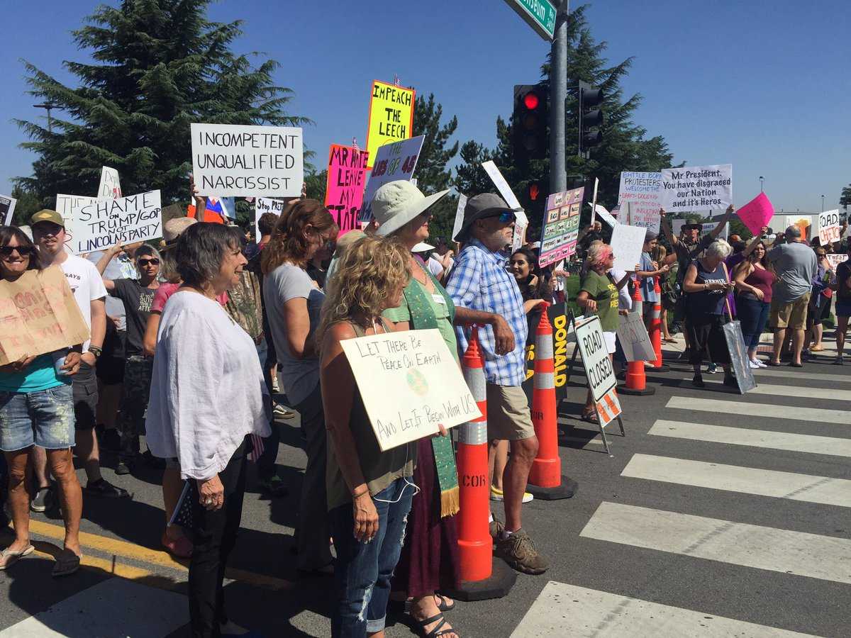 Trump sees support, protests at American Legion in Reno