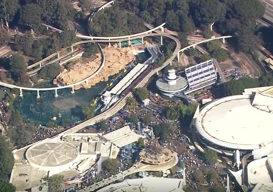 Disneyland power outage affecting attractions, causing issues