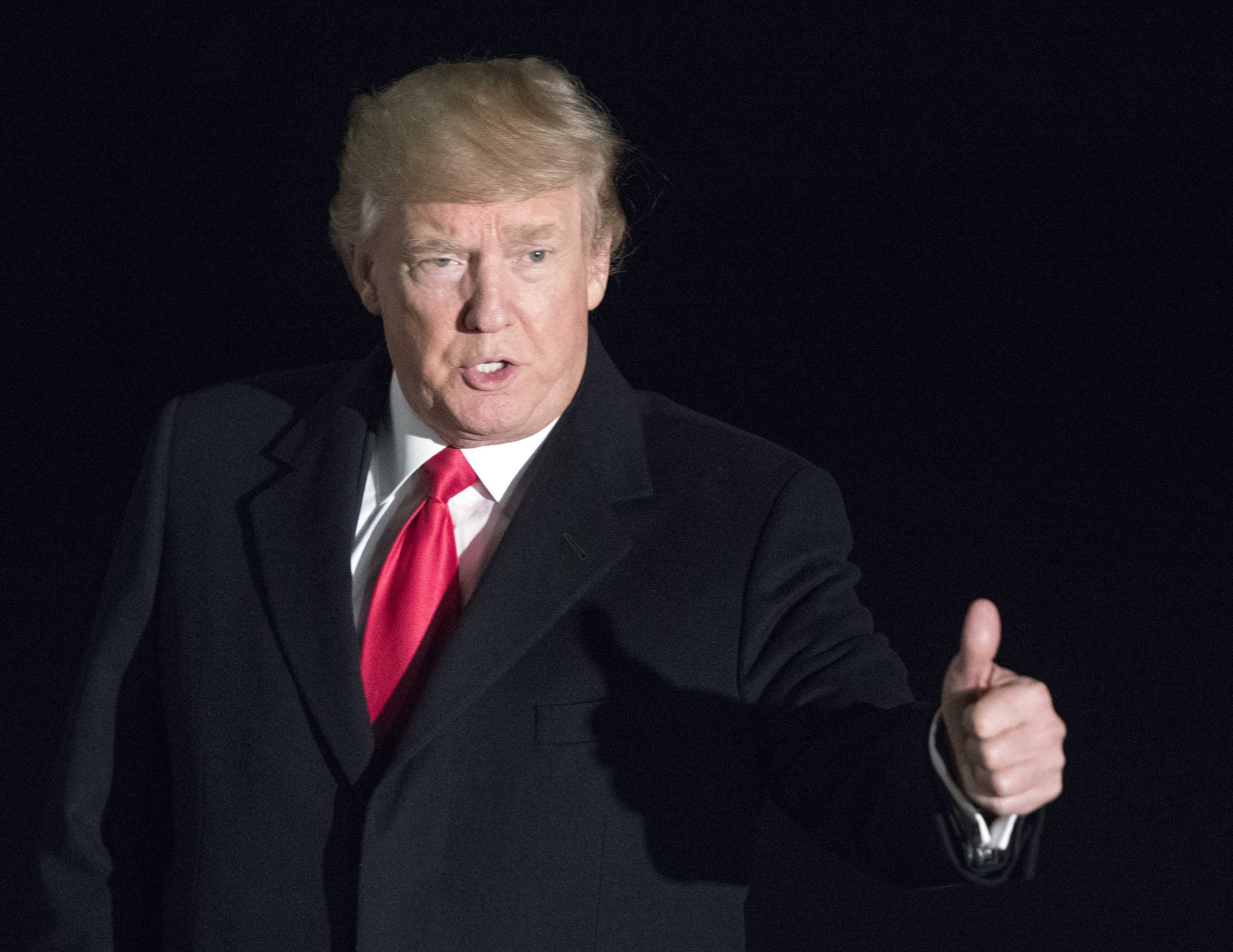 Amid turmoil, Trump seeking a reset with State of the Union