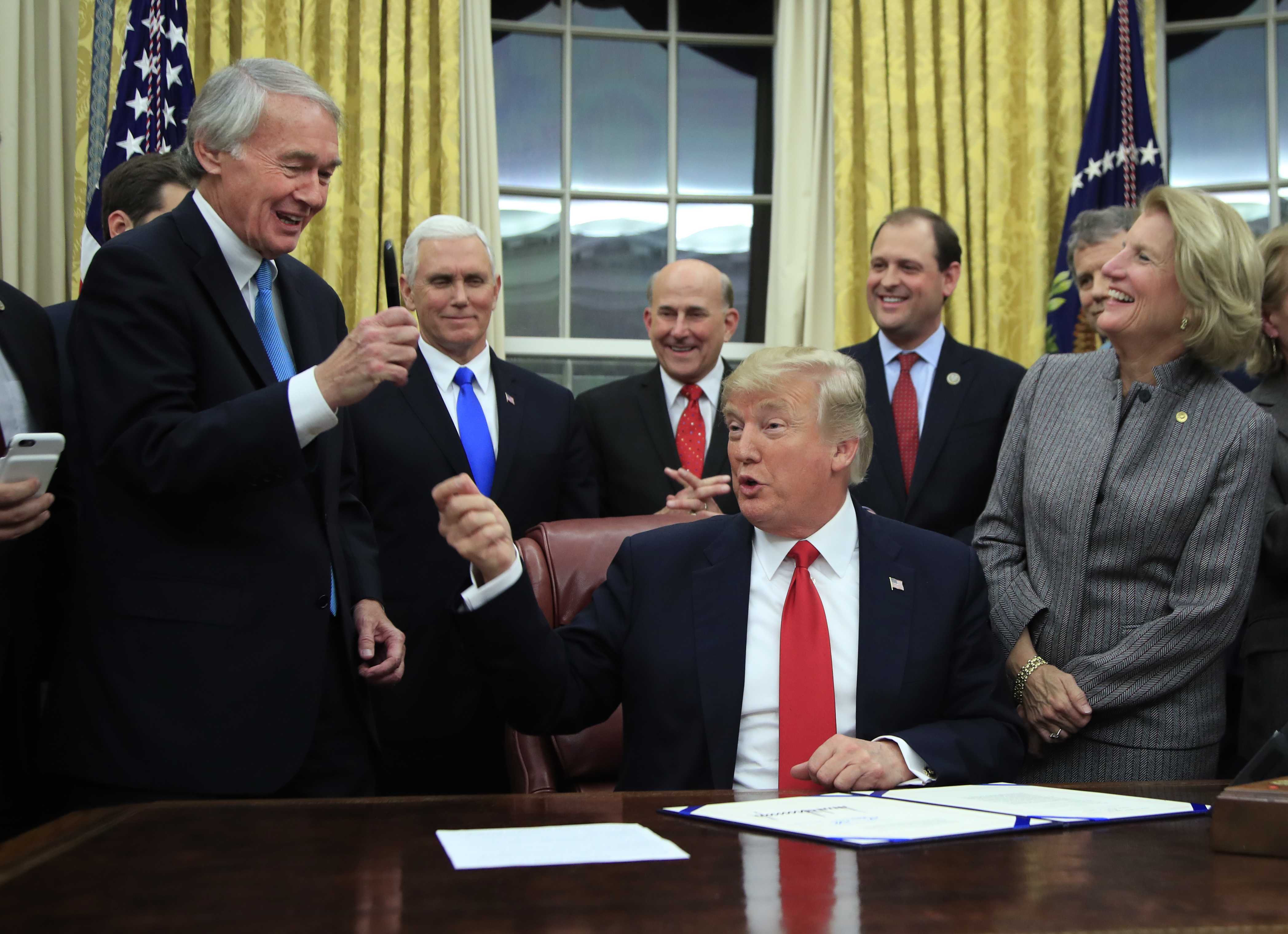 Trump administration resumes accepting DACA renewals