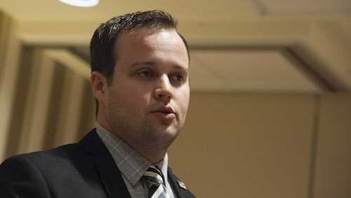 Duggar sisters file privacy suit against city, magazine