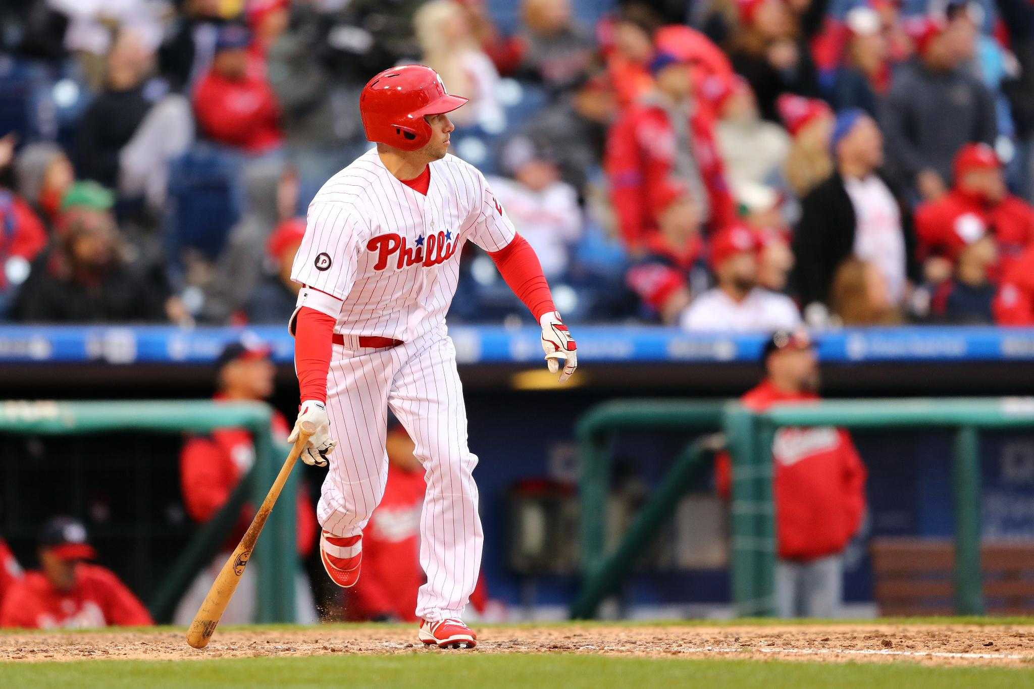 Pirates officially reahc deal with outfielder Nava