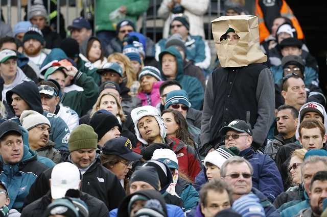 A loyal Philadelphia Eagles fan had a last laugh in his obituary