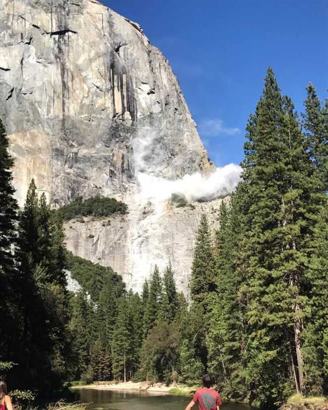2nd rockslide at El Capitan in Yosemite National Park