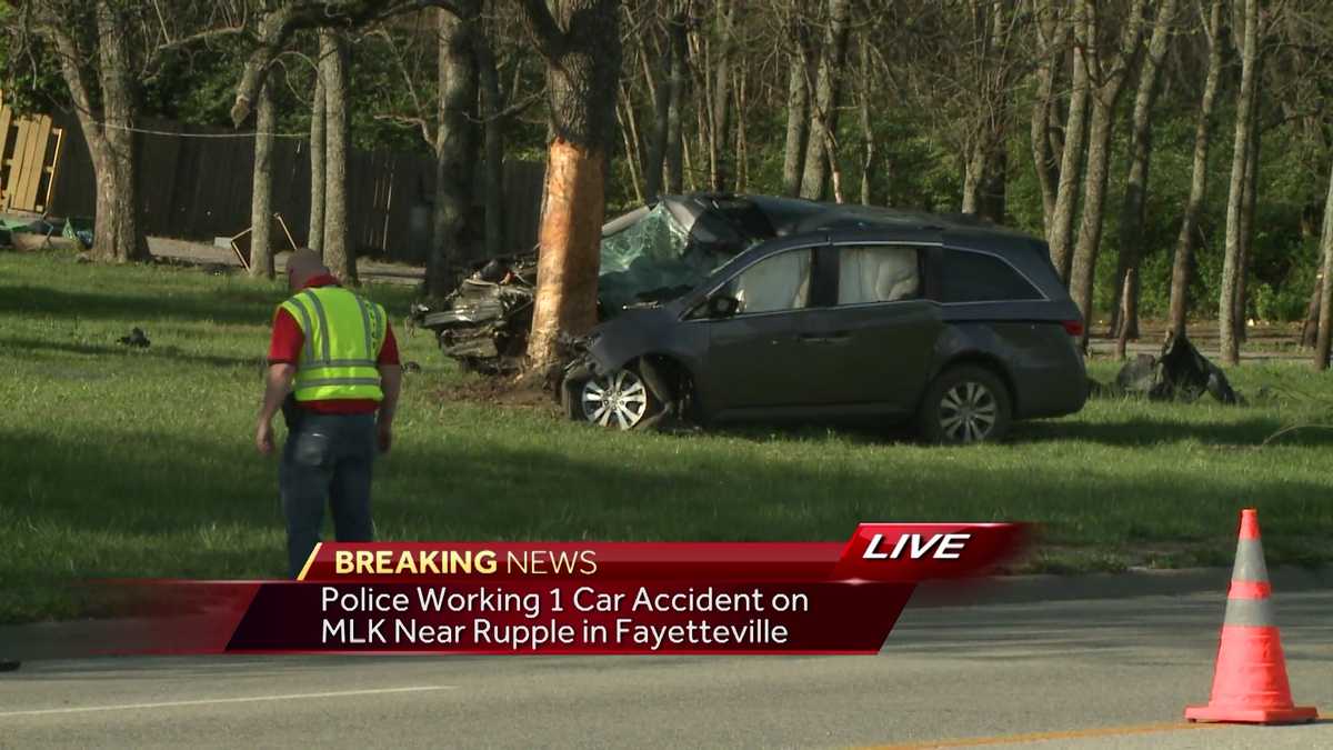 One injured in early morning car accident in Fayetteville