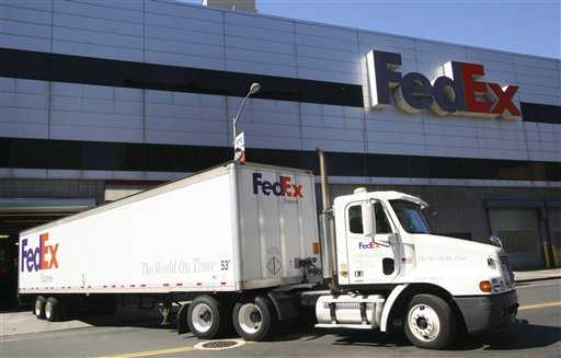 FedEx bucks corporate trend, sticks with NRA