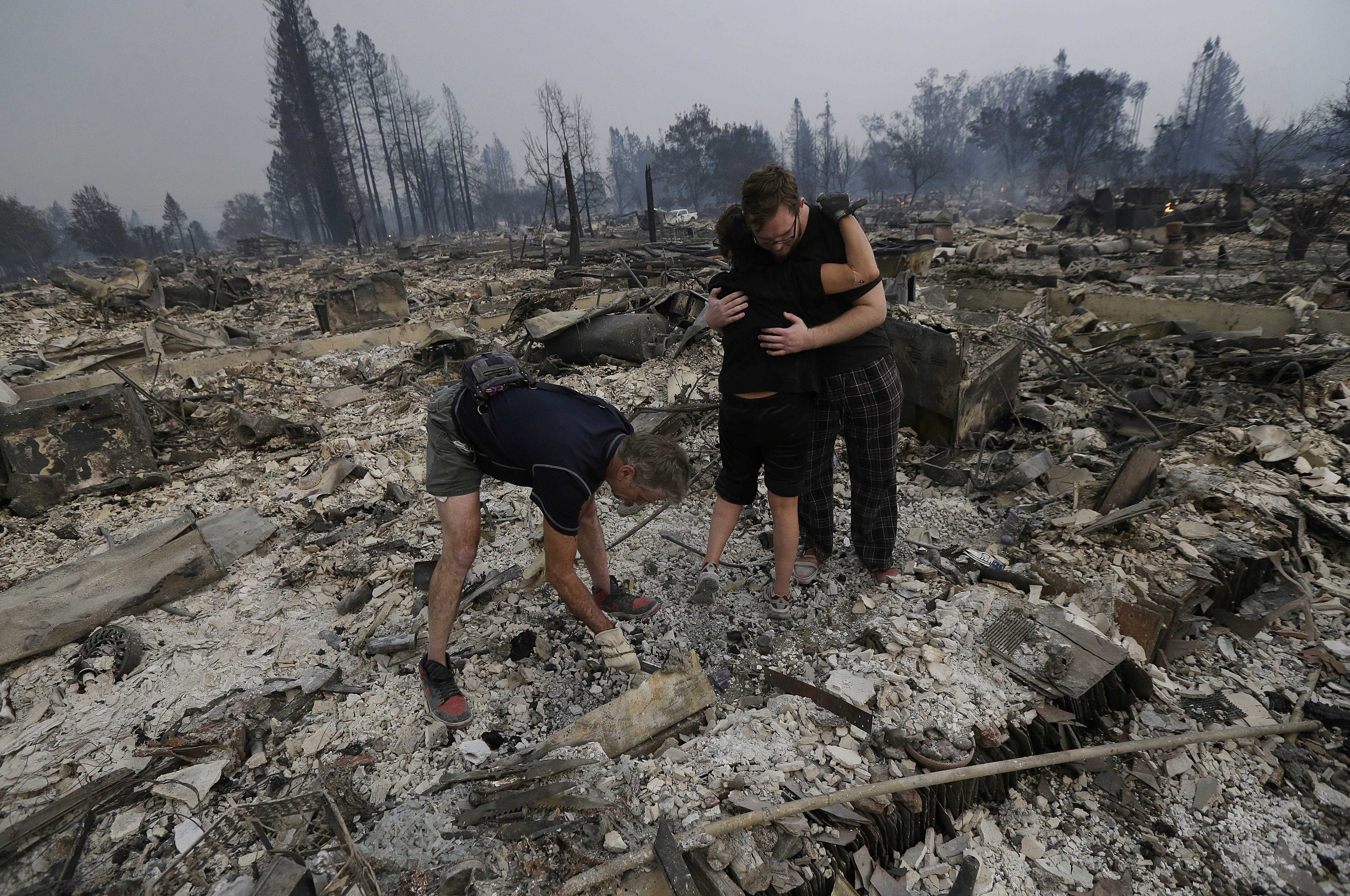 PHOTOS: Deadly wildfires rage in California