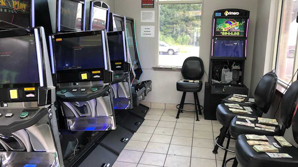 Petitions to offer online gambling in Pennsylvania roll in Petitions to offer online gambling in Pennsylvania roll in