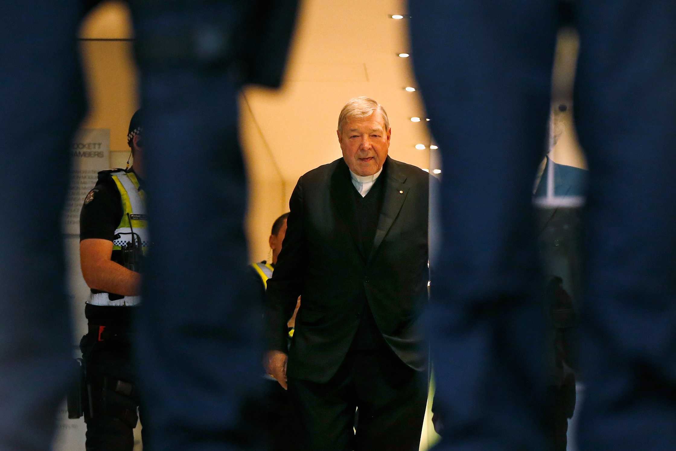 Accusers of Vatican treasurer to testify in abuse case