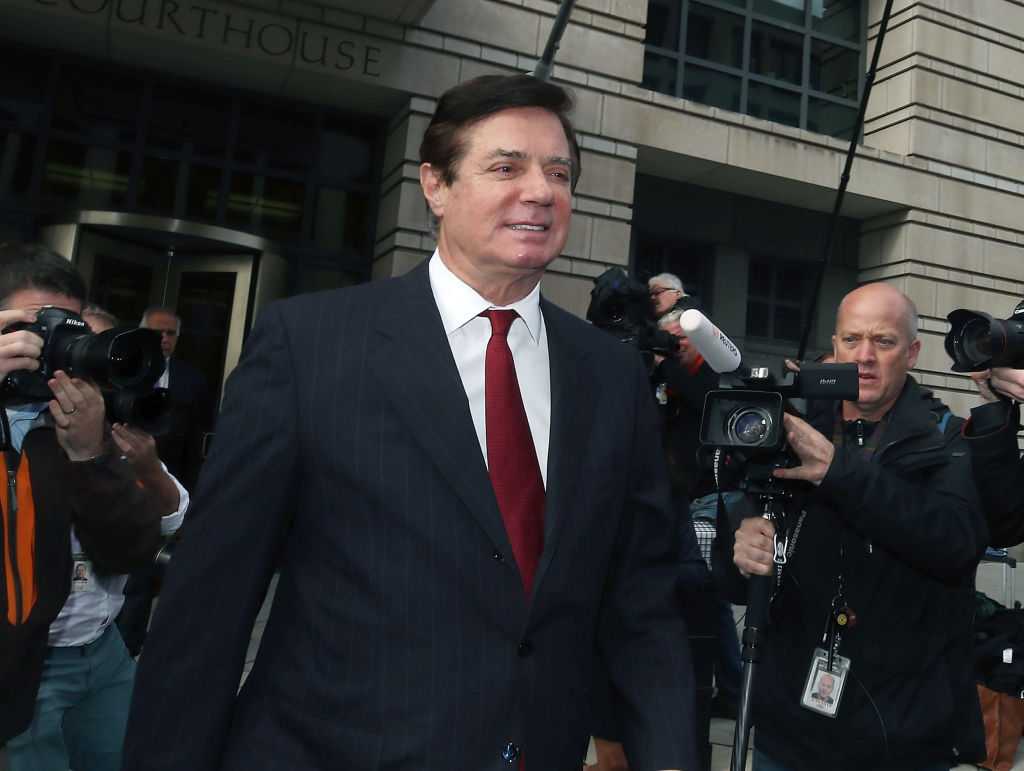 Judge issues gag order in Manafort case