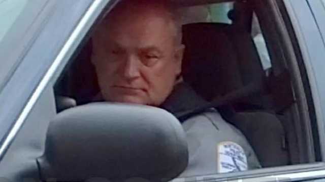 Off-duty officer killed while helping injured deer
