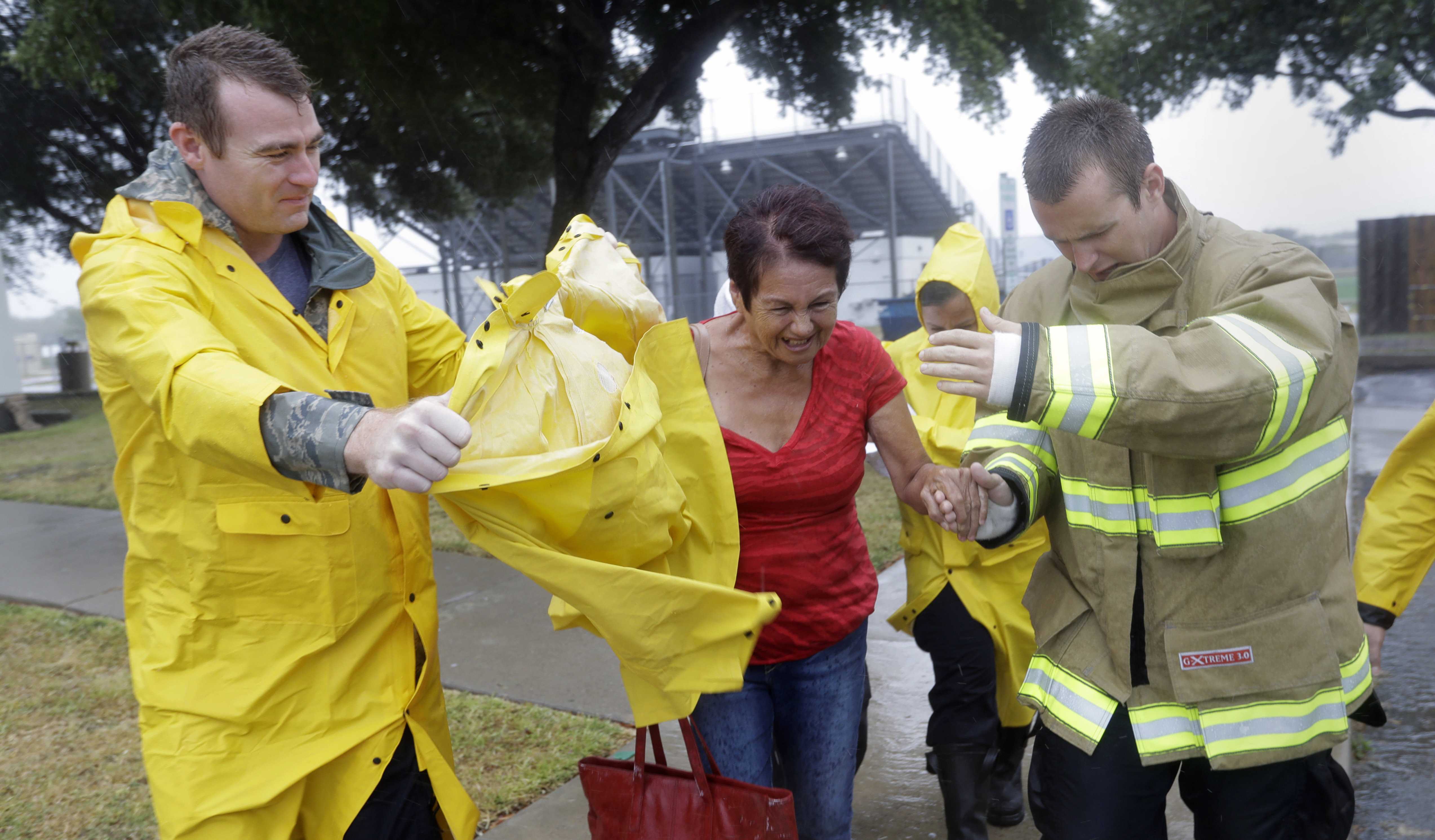 Texas braces for 'major disaster' as Hurricane Harvey barrels to coast