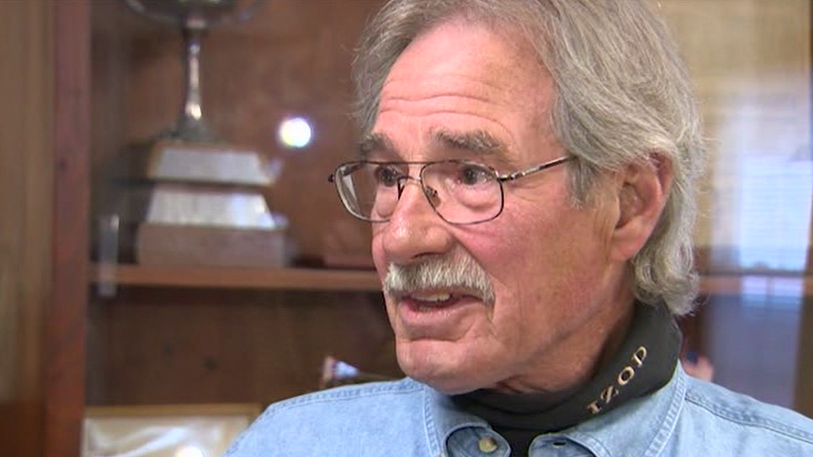 Man who owned boat where Boston Marathon bomber was found dies