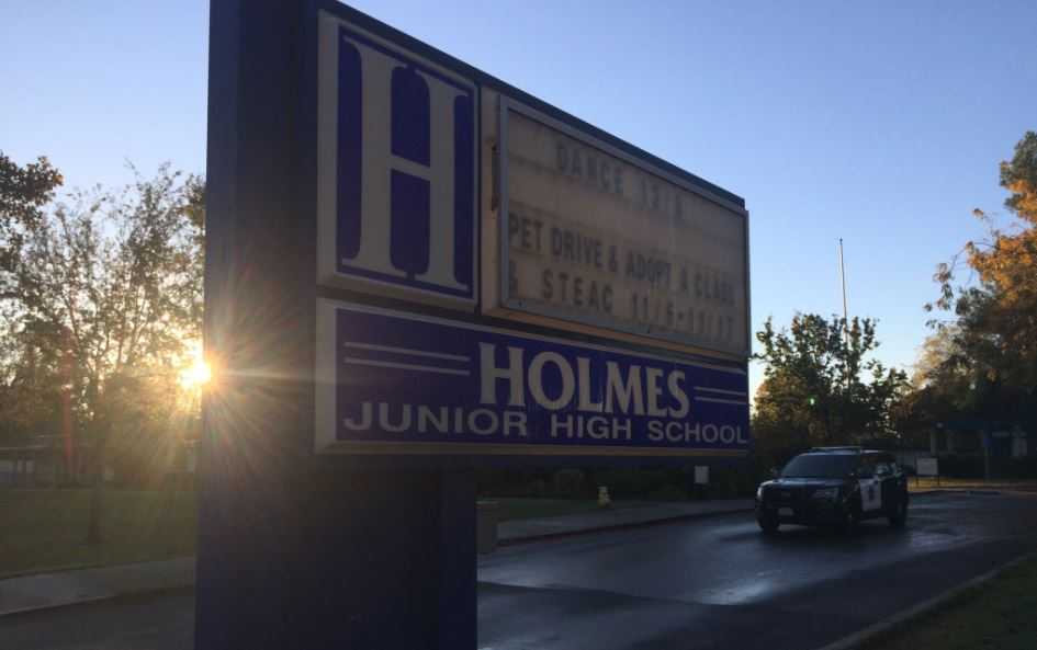 Gun threat prompts officials to close Davis school