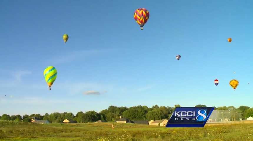 See the preparation that goes into hot air ballooning