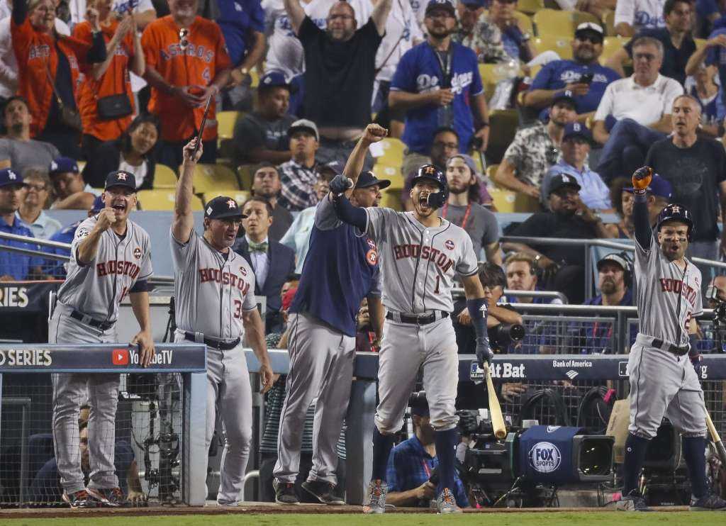 Harvey dropped 51 inches so the Houston Astros dropped the Los Angeles Dodgers 5-1