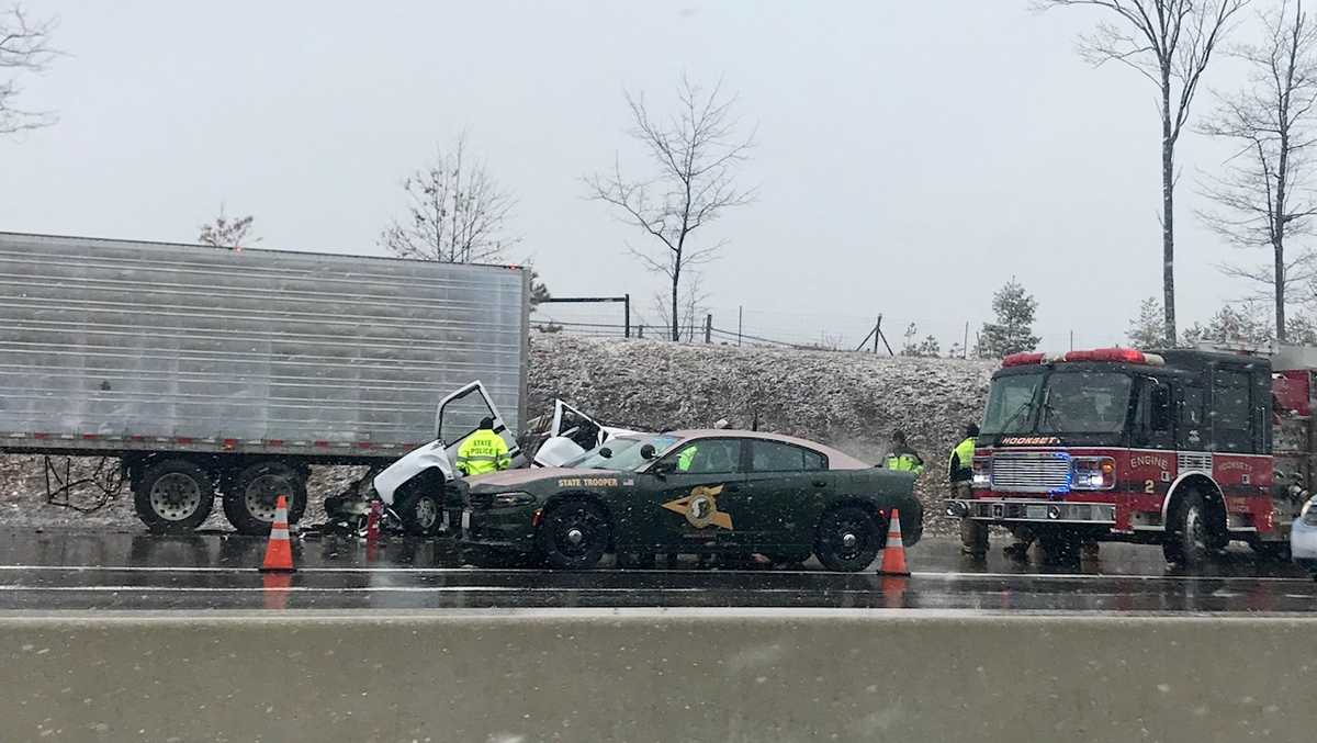 State police investigating fatal crash on I93 south