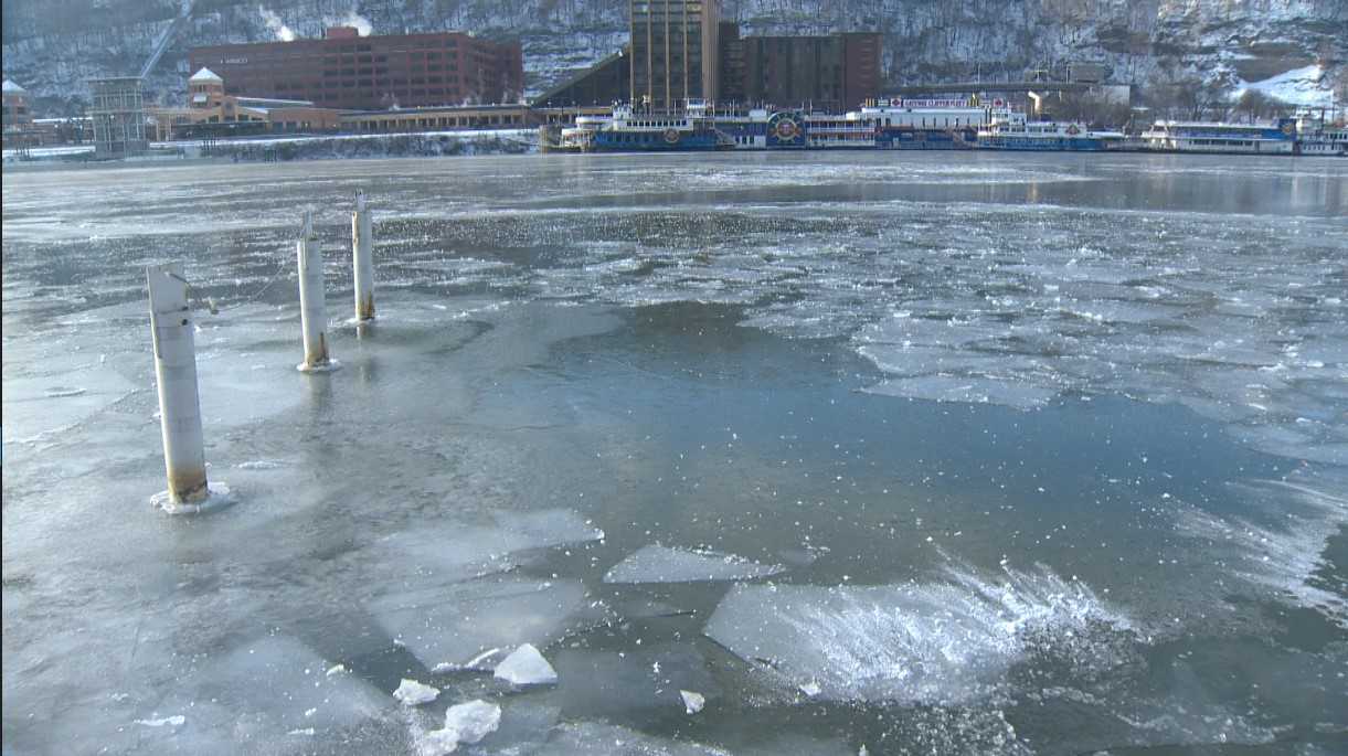Dozens take the plunge into icy river for 2018 Polar Bear Jump