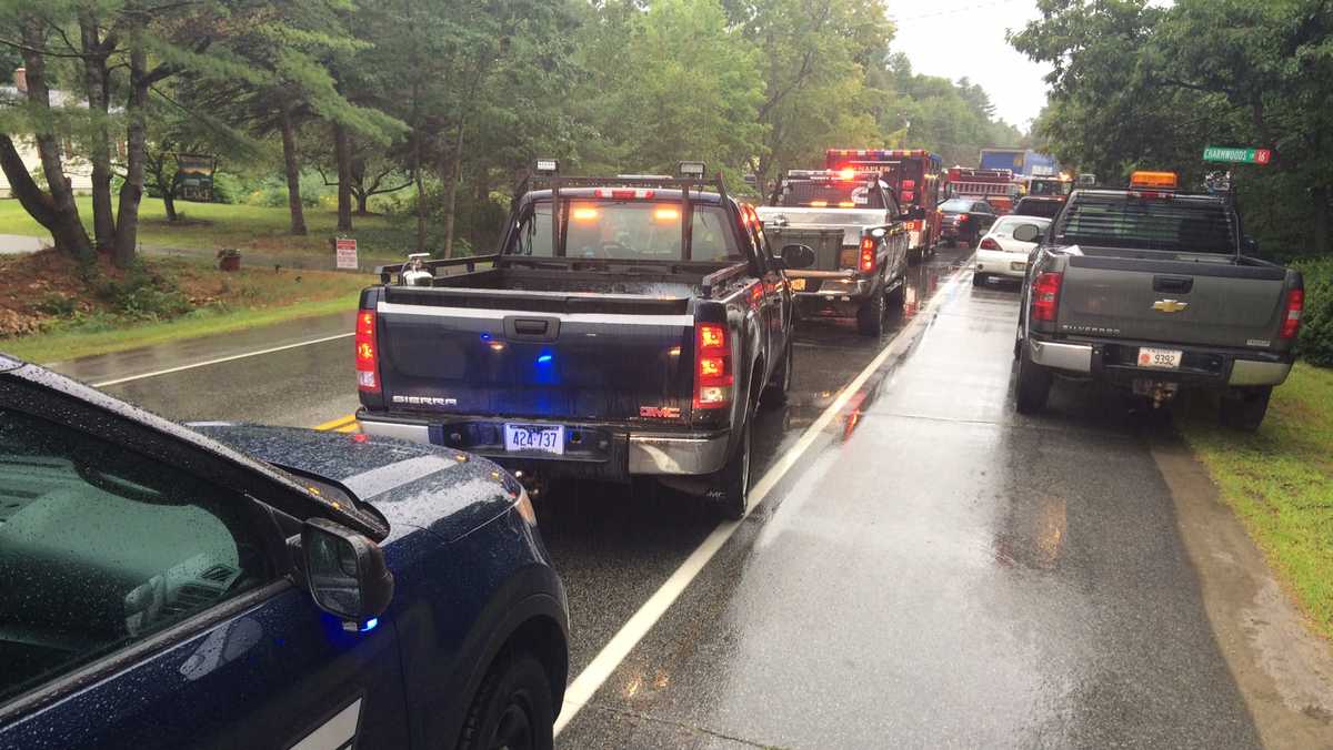 One person killed in Naples crash