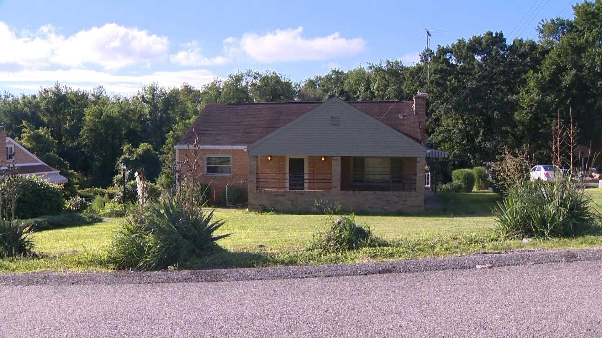 Man shoots and kills his co-worker