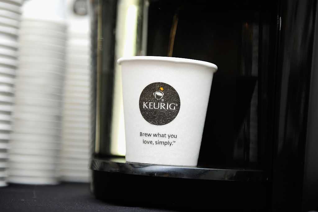 Keurig buys Dr Pepper Snapple, creating beverage giant