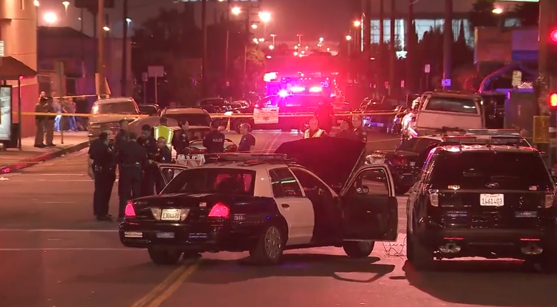 2 children dead after sheriff's vehicle strikes pedestrians in Los Angeles